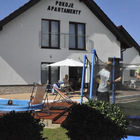 Apartamenty I Pokoje Na Letniej Ujście-Darłowskie Exterior foto