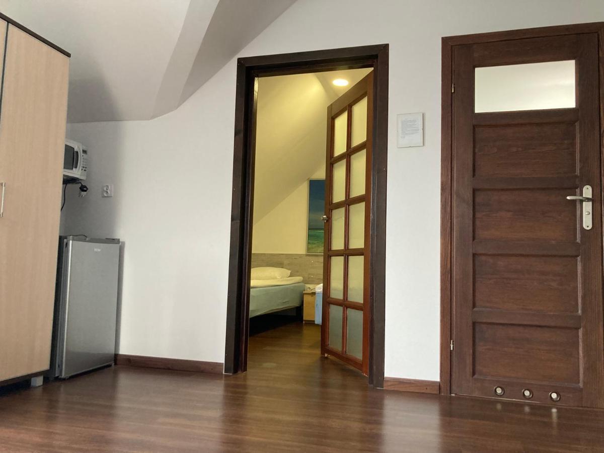 Apartamenty I Pokoje Na Letniej Ujście-Darłowskie Exterior foto