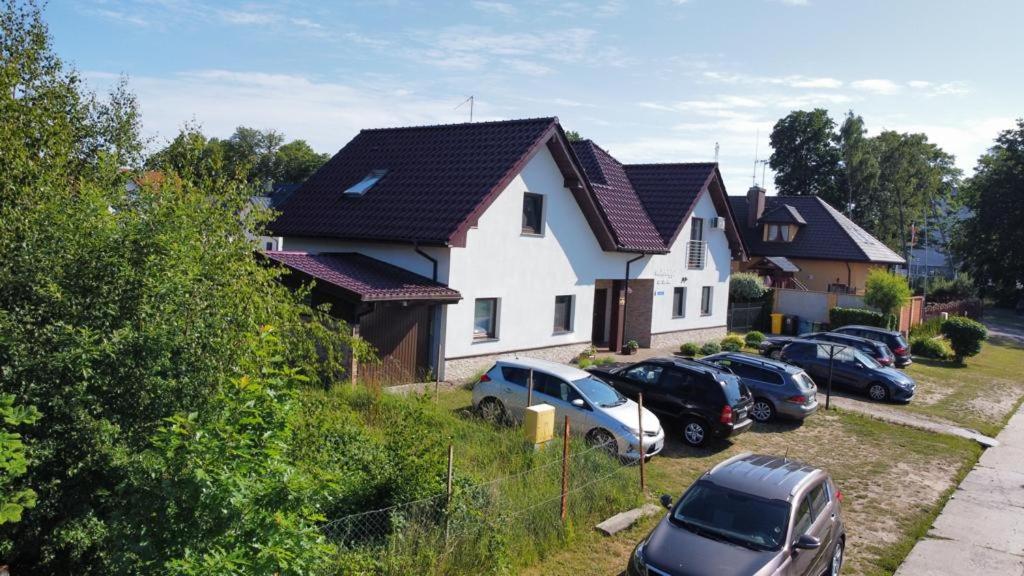 Apartamenty I Pokoje Na Letniej Ujście-Darłowskie Exterior foto