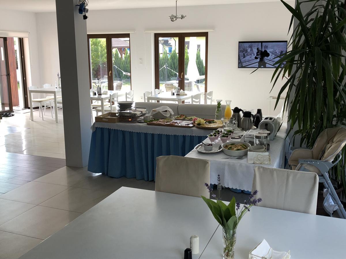 Apartamenty I Pokoje Na Letniej Ujście-Darłowskie Exterior foto
